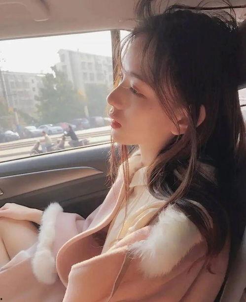 吃瓜女网红图片头像高清,揭秘吃瓜女网红的时尚头像魅力